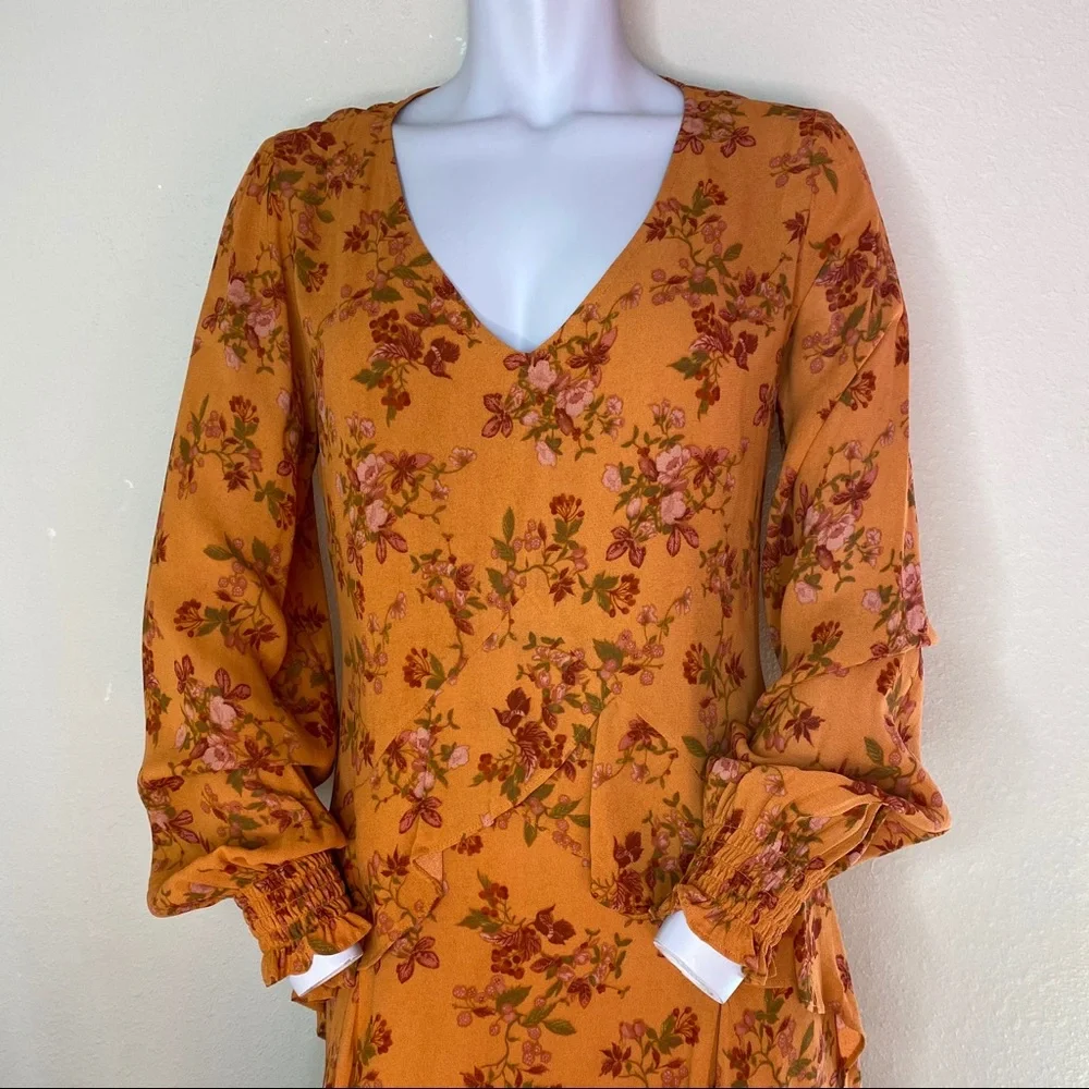 Small A Loves A Sienna Floral Dress - Picture 4 of 9